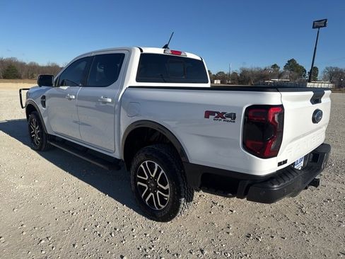 Used 2024 Ford Ranger Lariat w/ FX4 Off-Road Package image 4