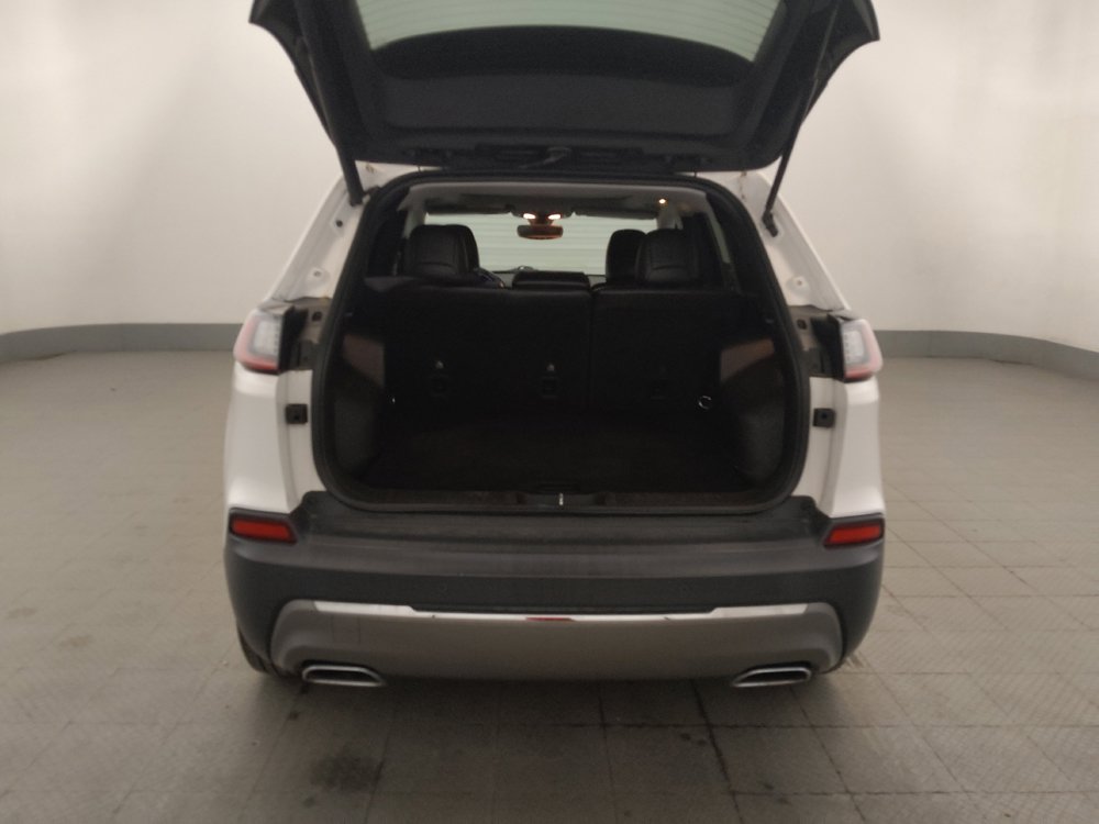 Used 2019 Jeep Cherokee Limited AWD/4WD image 29