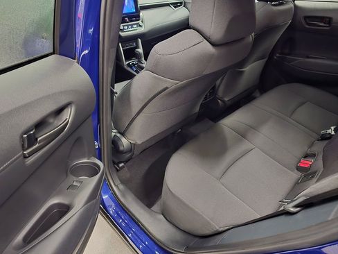 Used 2023 Toyota Corolla Cross LE w/ Moonroof Package image 26