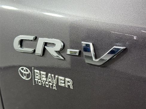 Used 2017 Honda CR-V LX image 11