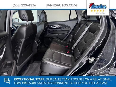 Certified 2022 GMC Terrain SLT AWD/4WD image 10