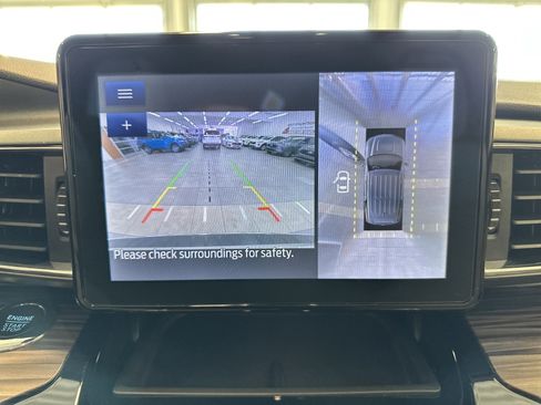 Certified 2023 Ford Explorer Limited w/ Equipment Group 301A image 37