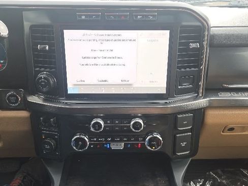 Used 2024 Ford F350 Lariat w/ Lariat Ultimate Package AWD/4WD image 30