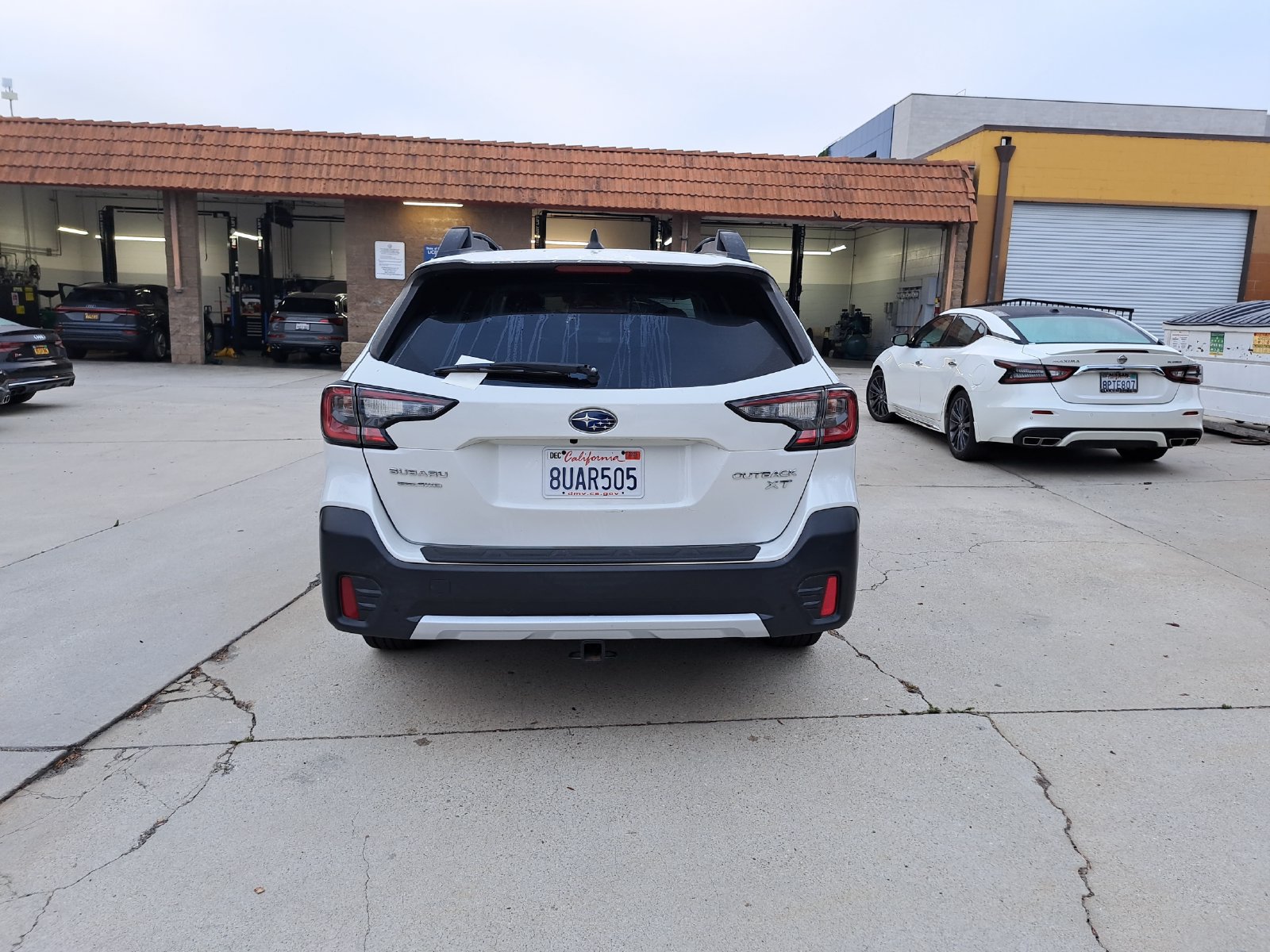 Used 2021 Subaru Outback Limited XT w/ Popular Package #2 AWD/4WD image 6