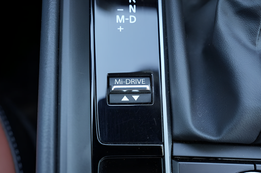 Used 2025 MAZDA CX-50 Meridian Edition AWD/4WD image 35