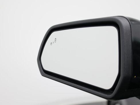 Used 2026 Ford Mustang Premium RWD image 19