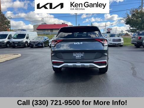 Certified 2023 Kia Sportage EX image 12