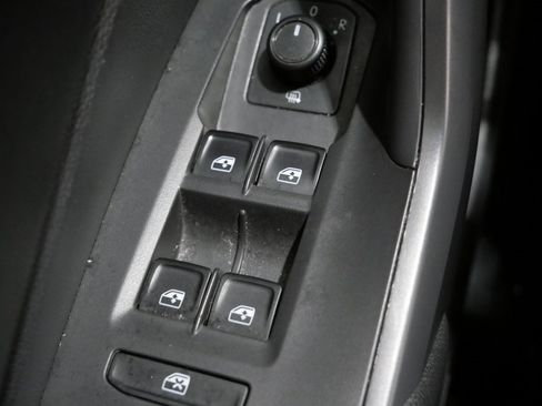 Used 2020 Volkswagen Jetta GLI image 13