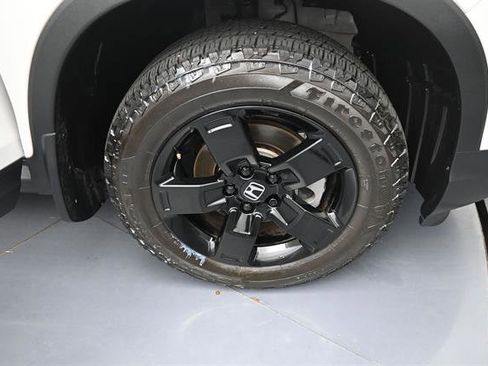 Used 2025 Honda Ridgeline Black Edition image 27
