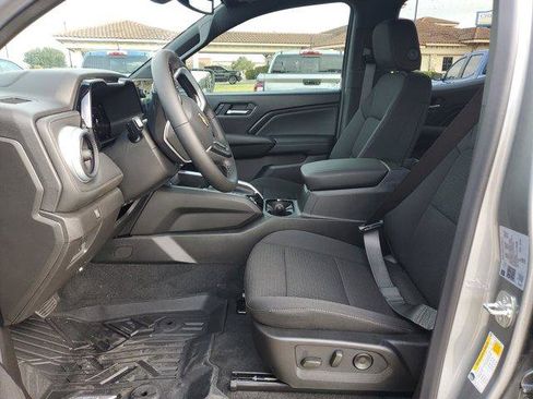 New 2026 Chevrolet Colorado LT image 17