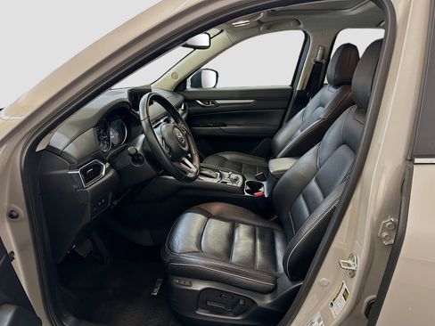 Used 2025 MAZDA CX-5 AWD 2.5 S w/ Preferred Package image 13