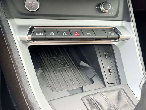 Used 2019 Audi Q3 2.0T Premium Plus w/ Premium Plus Package image 6