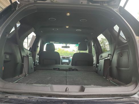 Used 2017 Ford Explorer XLT AWD/4WD image 21