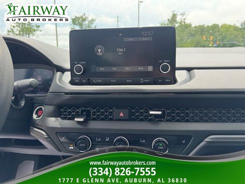 Used 2025 Honda Accord SE image 21