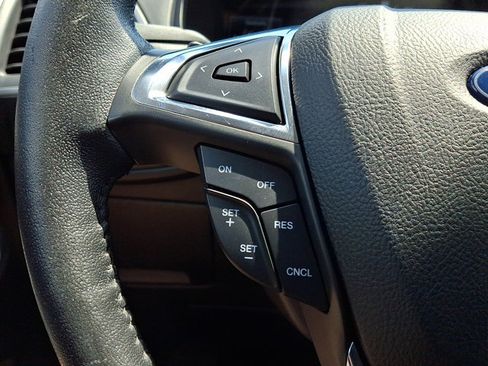 Used 2022 Ford Edge SEL w/ Sport Appearance Package AWD/4WD image 20