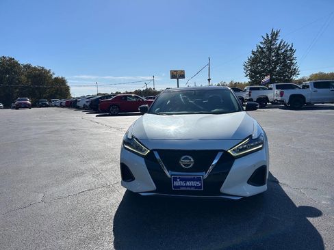 Used 2019 Nissan Maxima 3.5 SL w/ Floor Mat Group image 3