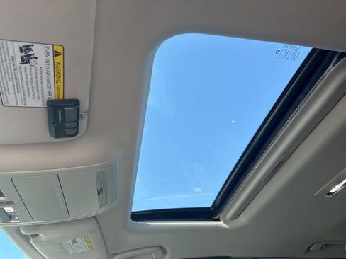 Used 2025 MAZDA CX-90 Plug-In Hybrid w/ Preferred AWD/4WD image 14