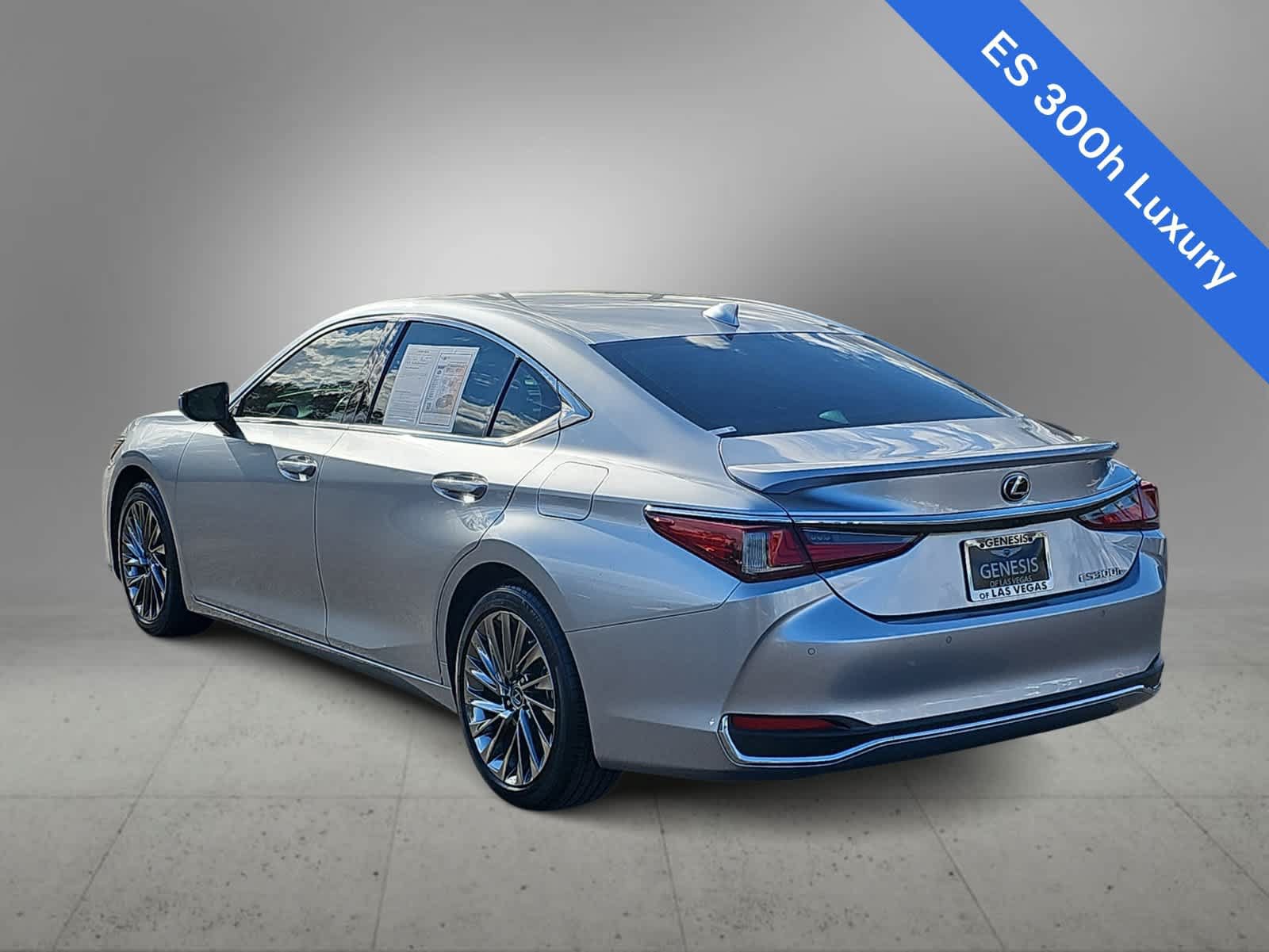 Used 2024 Lexus ES 300h w/ Accessory Package (Z1) FWD image 6