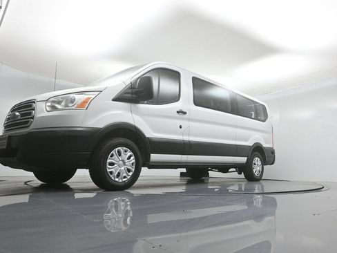 Certified 2019 Ford Transit 350 XLT RWD image 45