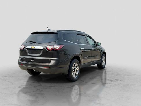 Used 2017 Chevrolet Traverse LT FWD image 6