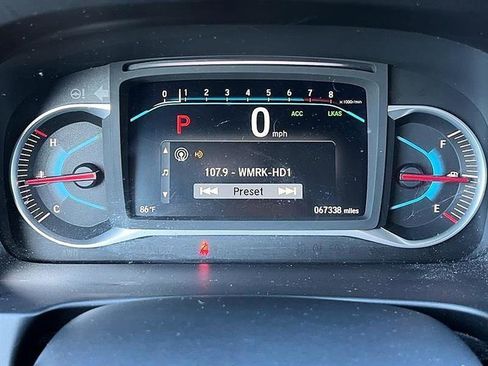 Used 2020 Honda Pilot Touring image 25