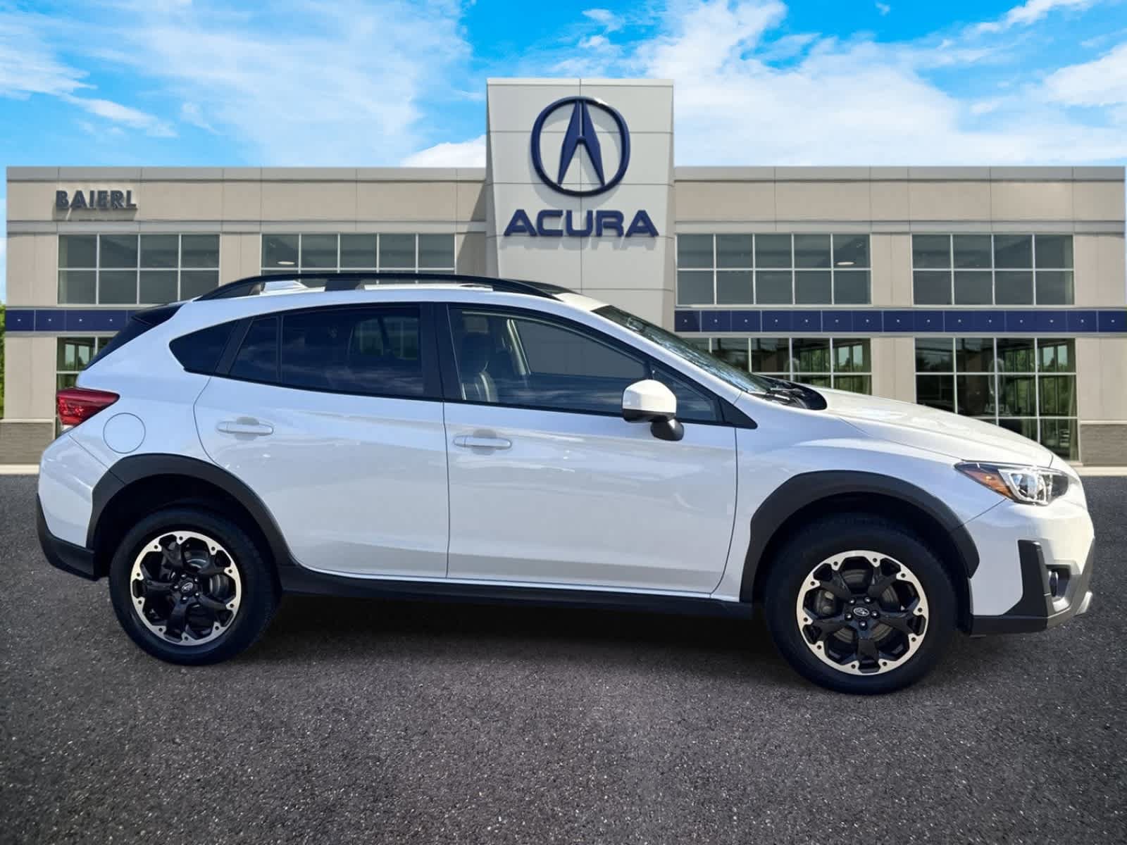 Used 2023 Subaru Crosstrek 2.0i Premium AWD/4WD image 6