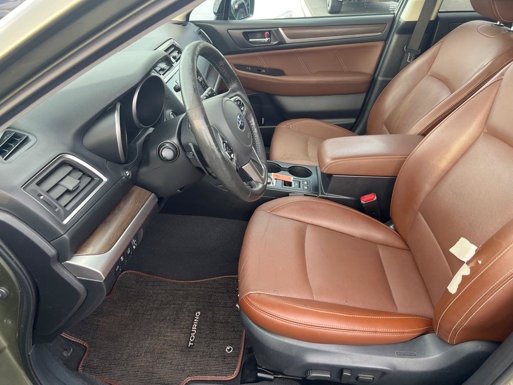 Used 2017 Subaru Outback 3.6R Touring AWD/4WD image 12