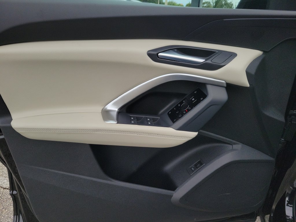 New 2026 Audi Q5 Premium AWD/4WD image 19