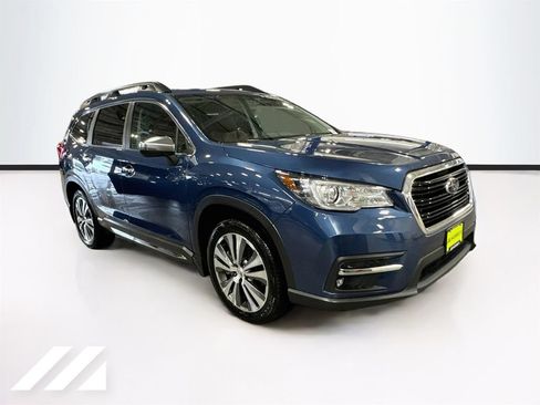 Used 2022 Subaru Ascent Touring AWD/4WD image 3