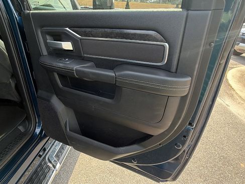 Used 2024 RAM 2500 Big Horn w/ Bed Utility Group image 20