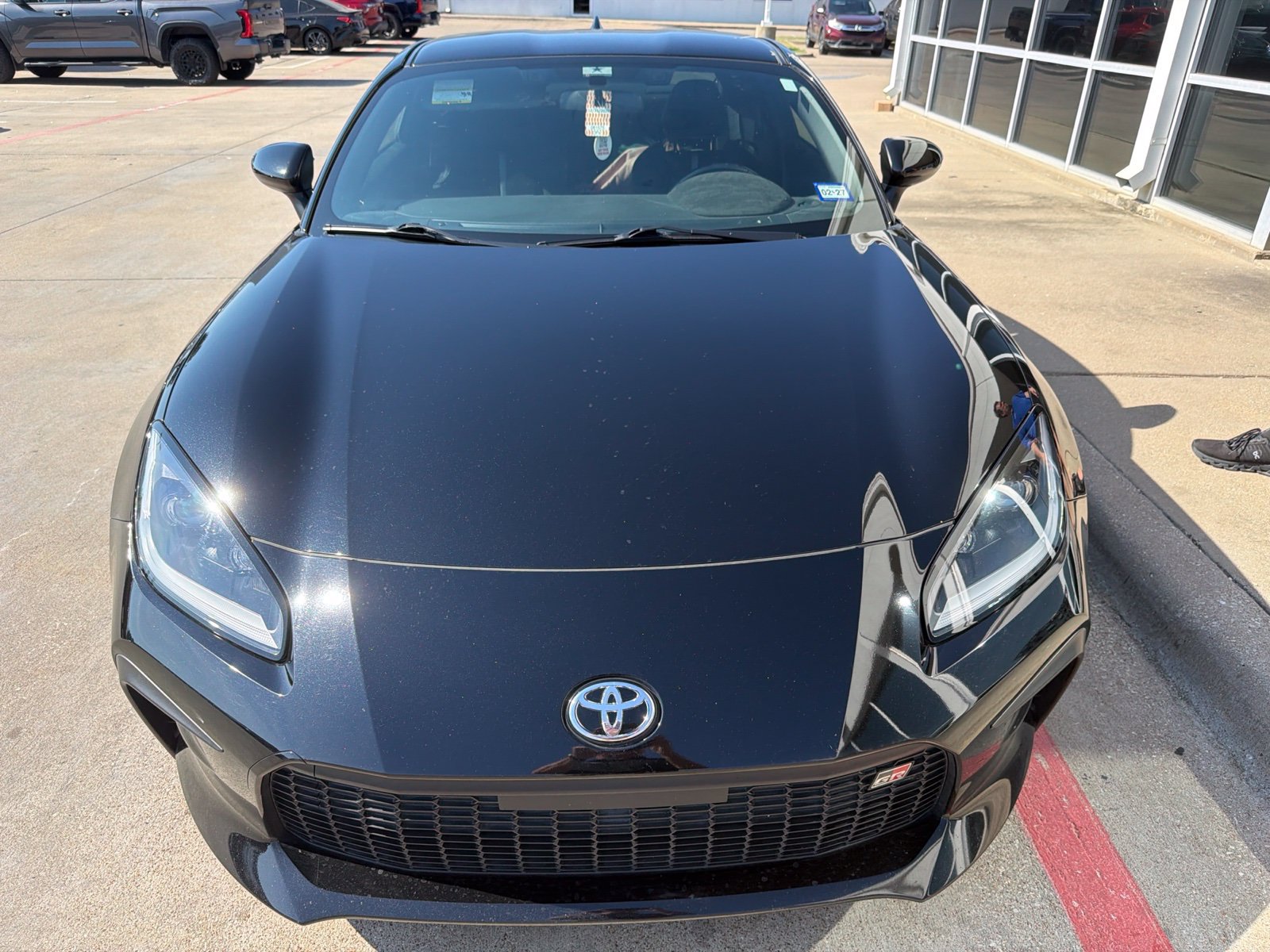 Used 2023 Toyota GR86 Premium RWD image 3