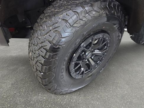 Used 2023 Ford F150 Raptor w/ Equipment Group 802A Raptor R AWD/4WD image 30