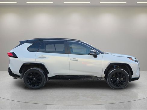 Used 2023 Toyota RAV4 XSE image 4