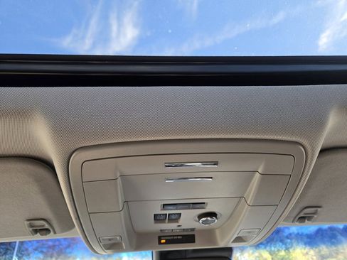 Used 2019 Chevrolet Tahoe LT image 26