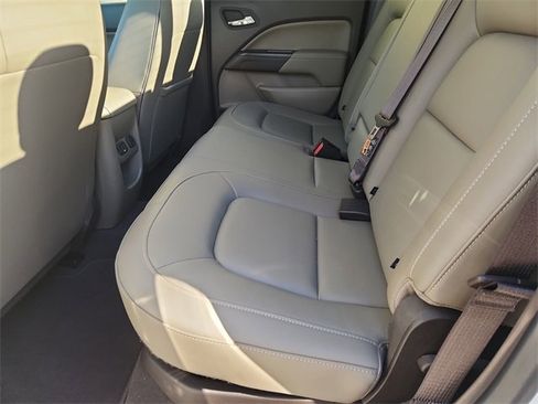 Used 2020 GMC Canyon SLT w/ Driver Alert Package image 22