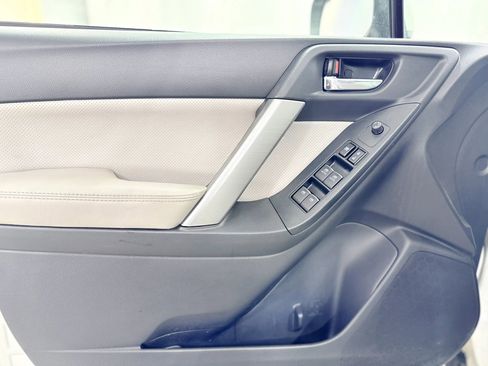 Used 2018 Subaru Forester 2.5i Limited image 11