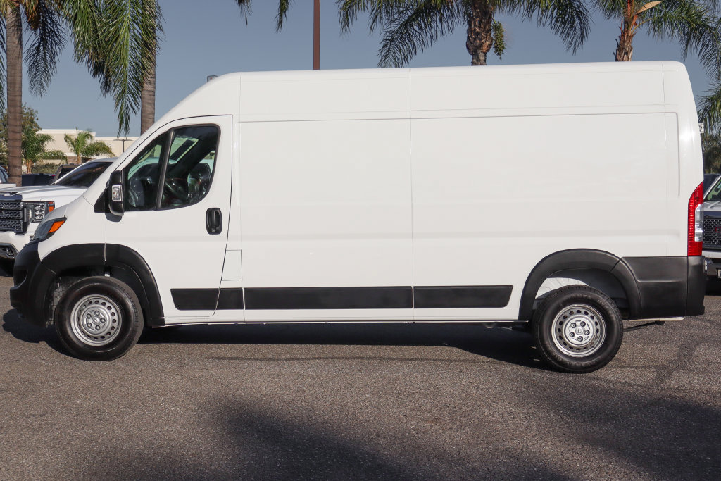 Used 2025 RAM ProMaster 2500 w/ Convenience Group FWD image 5