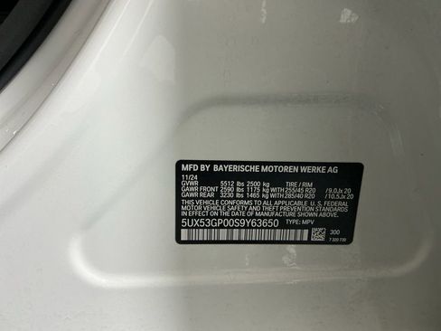 Certified 2025 BMW X3 xDrive30i w/ Convenience Package image 34