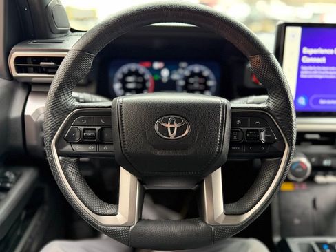 Used 2024 Toyota Tacoma TRD Off-Road w/ TRD Off Road Upgrade Package image 10