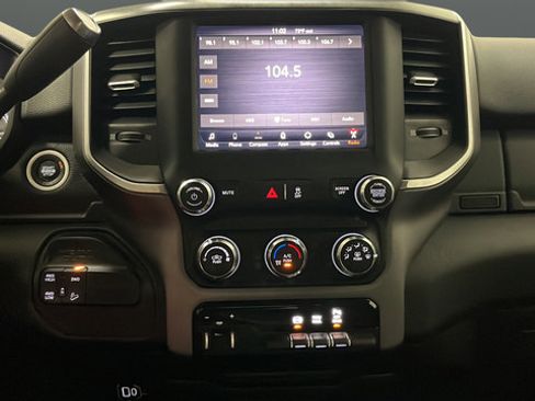 Used 2019 RAM 2500 Big Horn AWD/4WD image 13