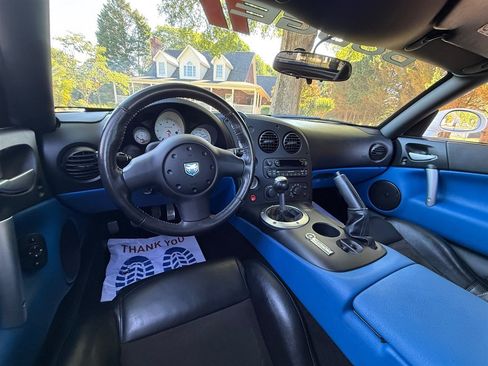 Used 2006 Dodge Viper SRT-10 w/ VOI9 Edition RWD image 51