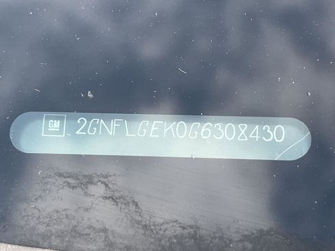 Used 2016 Chevrolet Equinox LTZ w/ Enhanced Convenience Package image 13