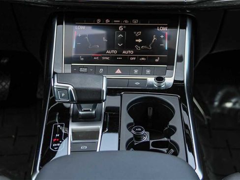 Used 2023 Audi Q7 2.0T Premium Plus w/ Premium Plus Package image 14