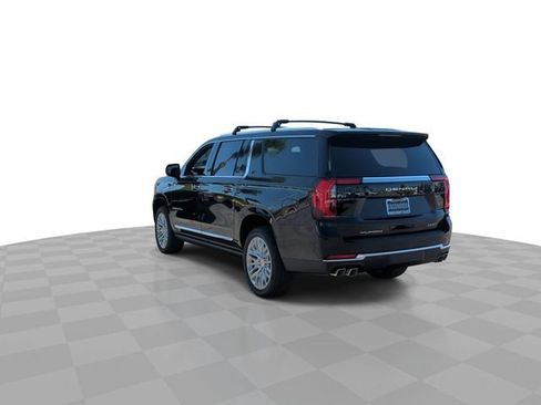 New 2026 GMC Yukon XL Denali w/ Sun & Power Step Package AWD/4WD image 7