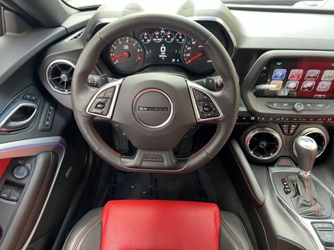 Used 2017 Chevrolet Camaro SS RWD image 32