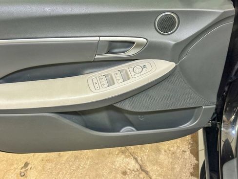 Used 2025 Hyundai Sonata SEL FWD image 19