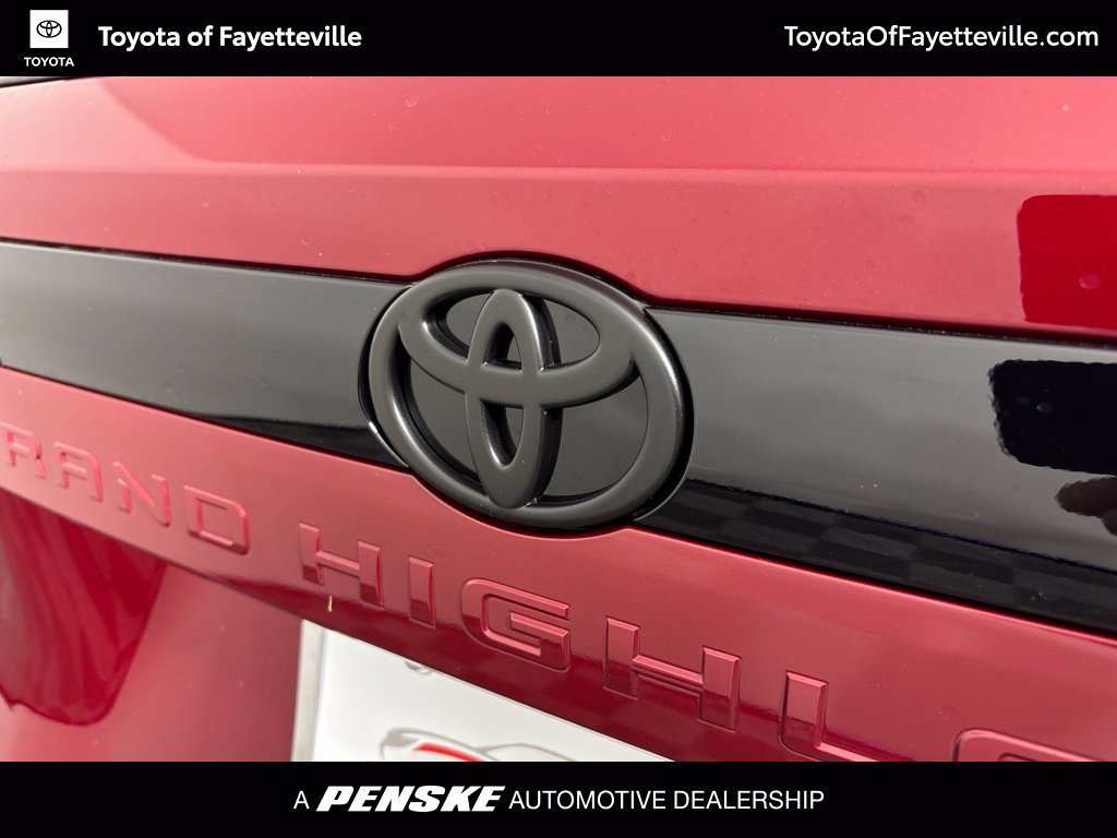 New 2026 Toyota Grand Highlander AWD Hybrid image 27