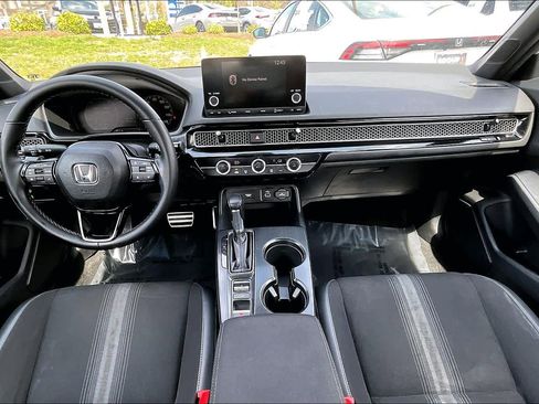 Used 2023 Honda Civic Sport image 15