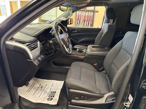 Used 2019 GMC Yukon XL SLE image 6