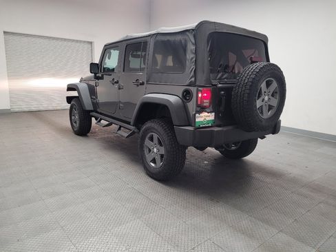 Used 2018 Jeep Wrangler Unlimited Sport S image 5